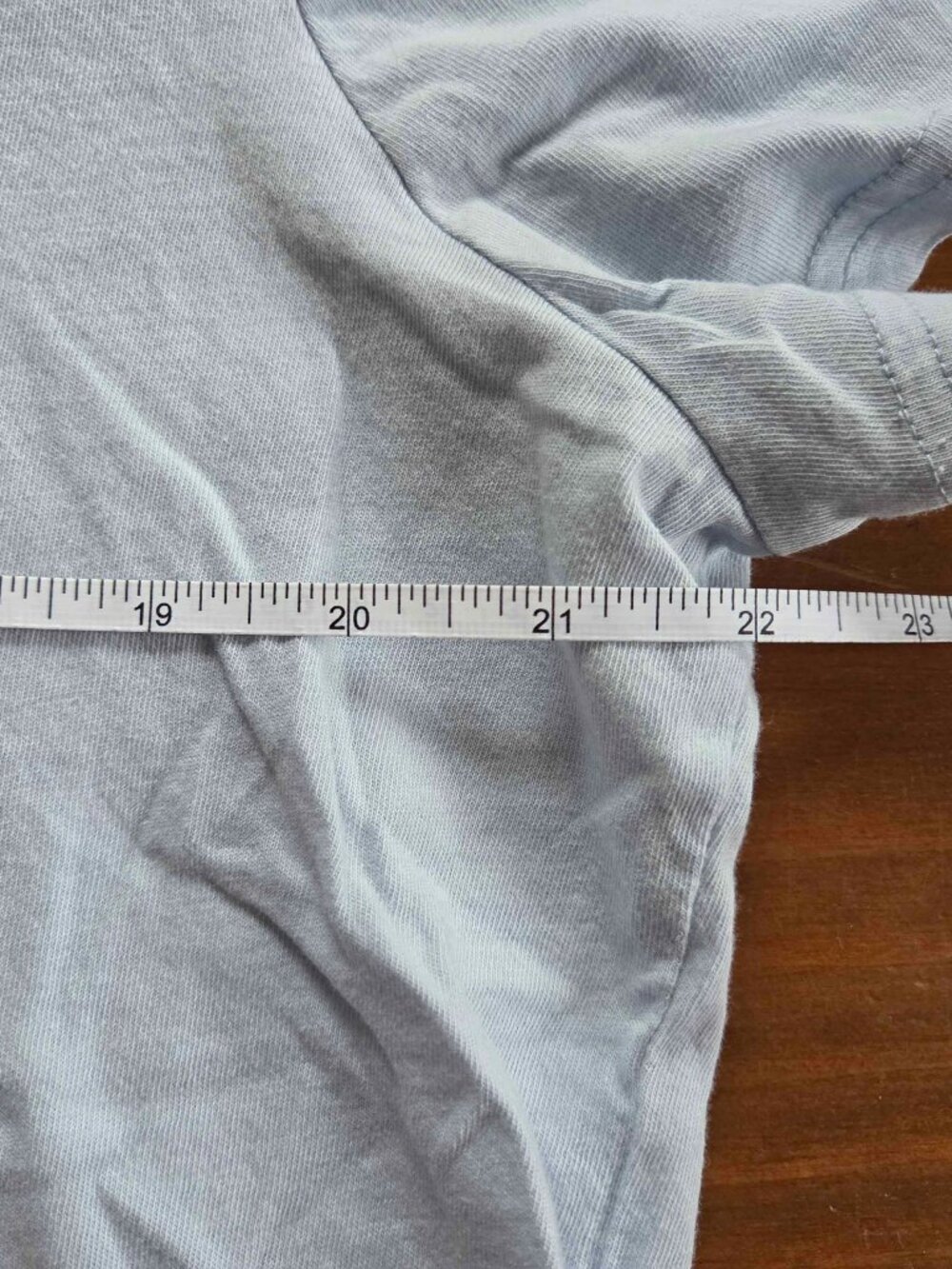Duluth Trading Silly Goose Baby Blue Lightweight Longtail T-Shirt XL Extra Large - Picture 9 of 9